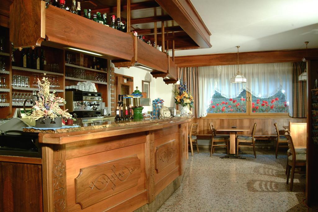 Hotel Brueckenwirt - Al Ponte Montagna Dış mekan fotoğraf