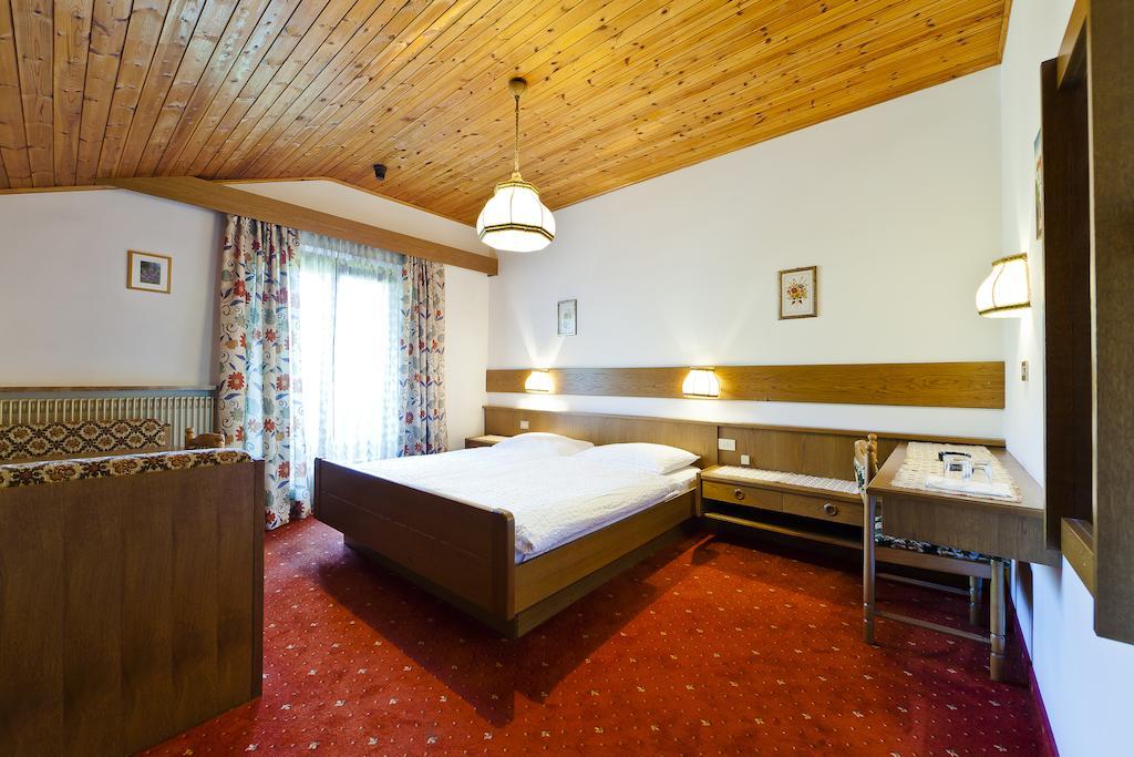 Hotel Brueckenwirt - Al Ponte Montagna Oda fotoğraf